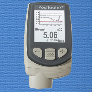 電子式干膜測厚儀:誤差允許在+3%以內(nèi)，如果對測量范圍進行調(diào)校，誤差可以控制在+ 1 %以內(nèi)。常用的測厚儀有 Elcometer 的345 系列，456 系列以及美國的P6000 系列等。先進的電子干膜測厚儀可以測量鋼鐵和非鐵金屬表面的涂層，還具有數(shù)據(jù)儲存，統(tǒng)計和分析功能。